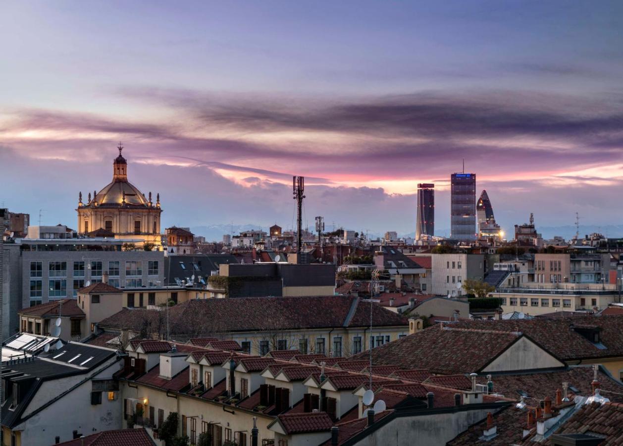 Radisson Collection Hotel, Santa Sofia Милано Екстериор снимка Madrid