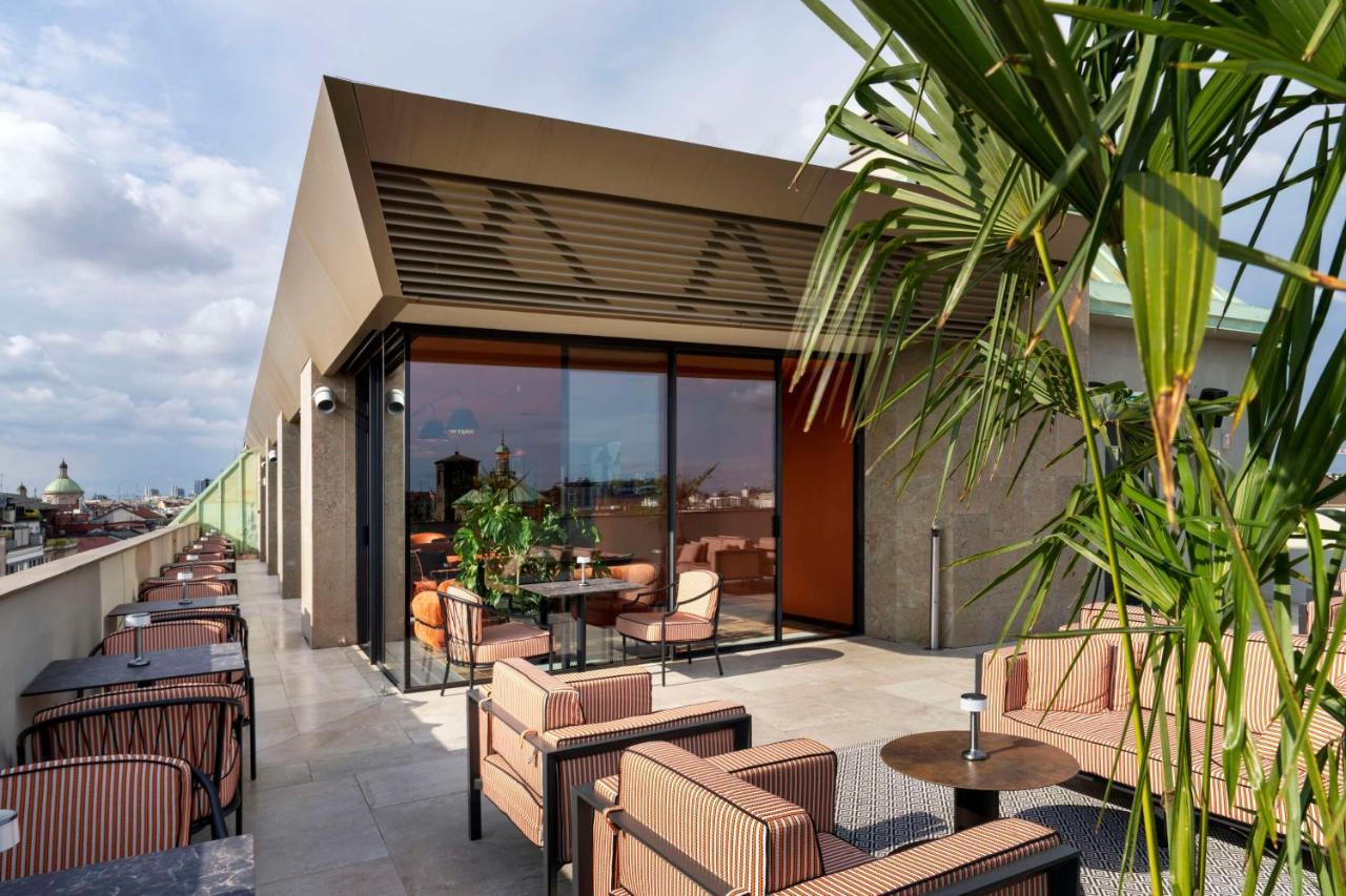 Radisson Collection Hotel, Santa Sofia Милано Екстериор снимка The rooftop terrace