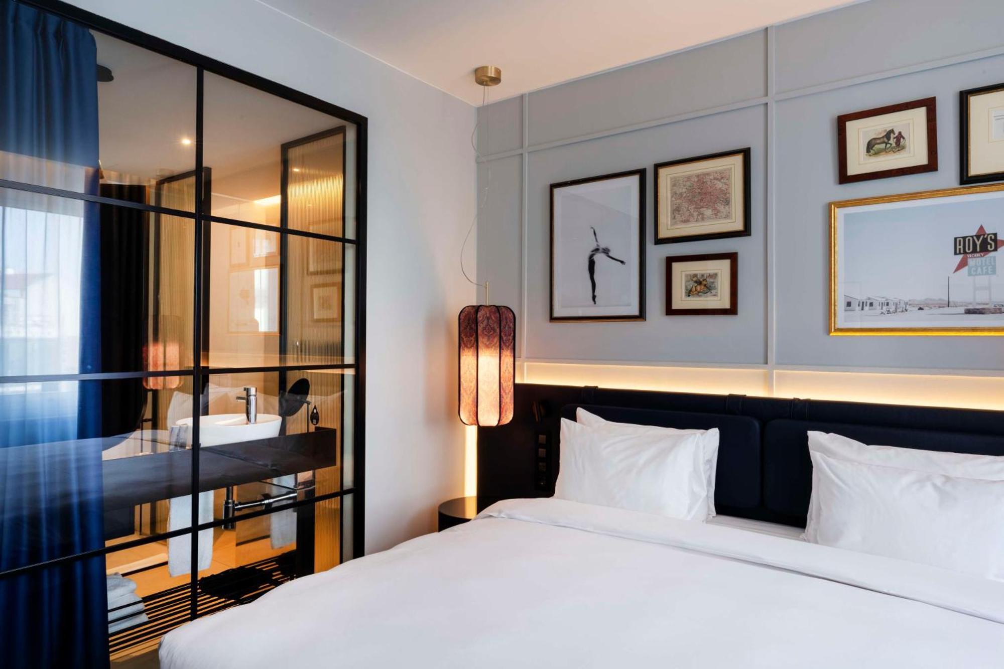 Radisson Collection Hotel, Santa Sofia Милано Екстериор снимка Deluxe Room
